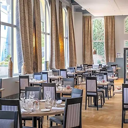 Rive Droite Aparthotel